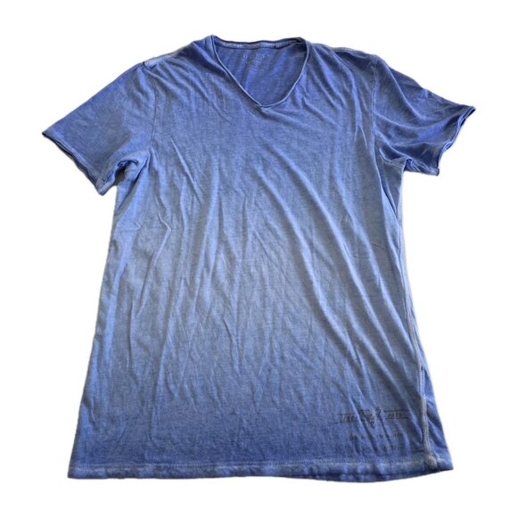 Guess Washed Tee Mens S Lavender Purple Faded Front Print V Neck SS Pima Cotton - Picture 1 of 15